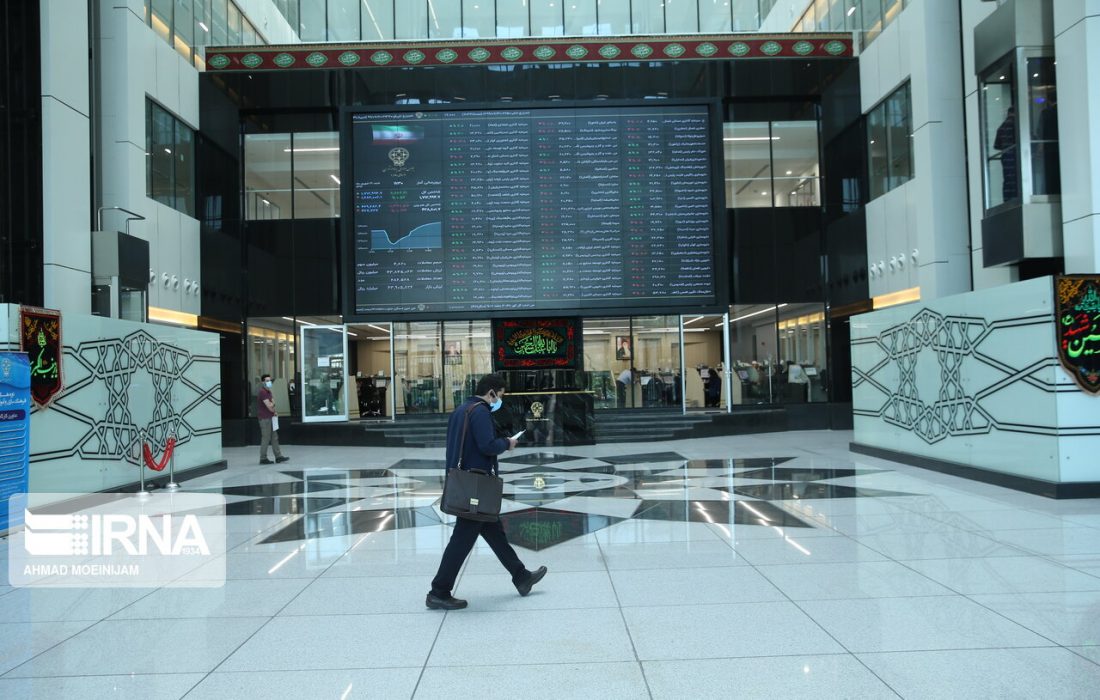 هدایت سرمایه‌های سرگردان به سوی تولید با «نقشه راه رشد غیرتورمی»