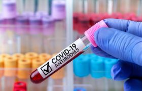 سن افراد تعیین‌کننده میزان تولید آنتی‌بادی است