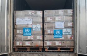 ترخیص ۱۱ کانتینر سرم اهدایی سازمان بهداشت جهانی از گمرک رجایی