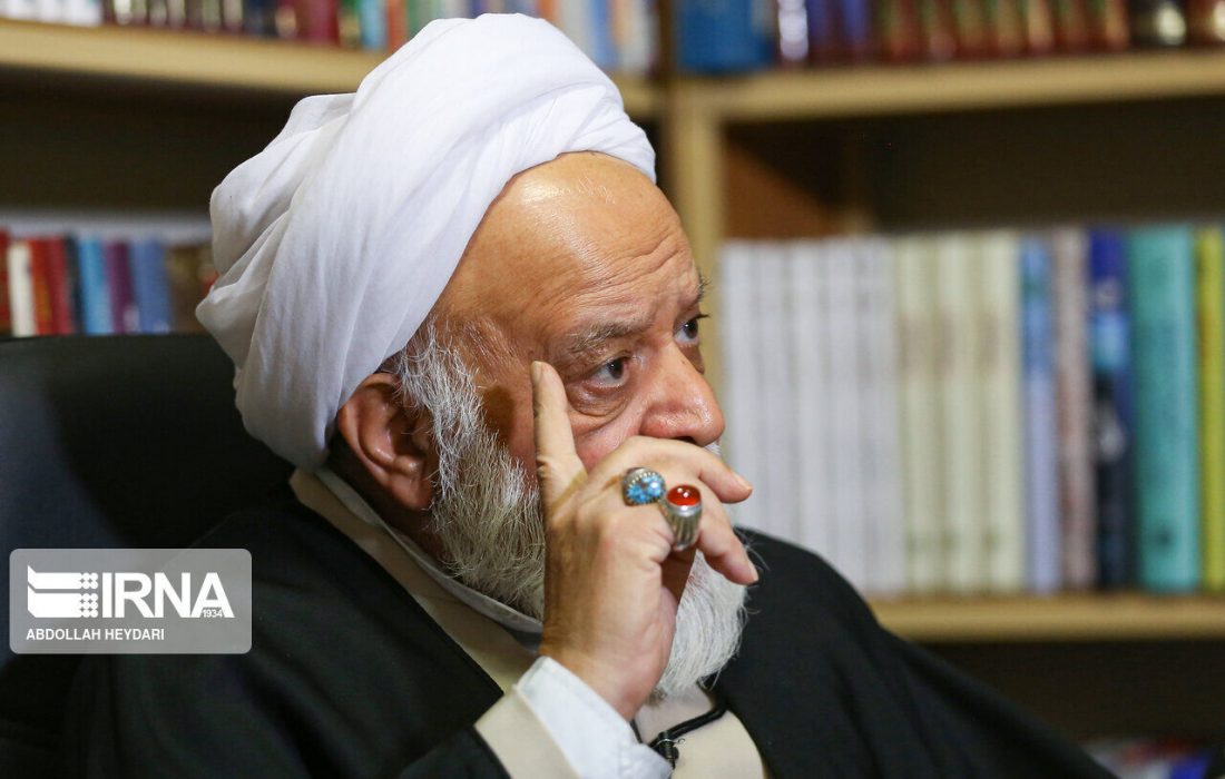 حذف ارز ۴۲۰۰ تومانی متناسب با شرایط اقتصادی باشد