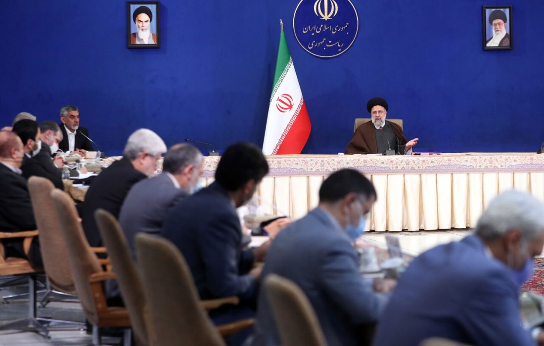 تغییر سیاستهای ارزی و دولت مصمم در اجرای عدالت