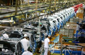 وزارت صمت تنها ۱۰ درصد پروژه‌های صنعت حمل‌ونقل را پیش برد