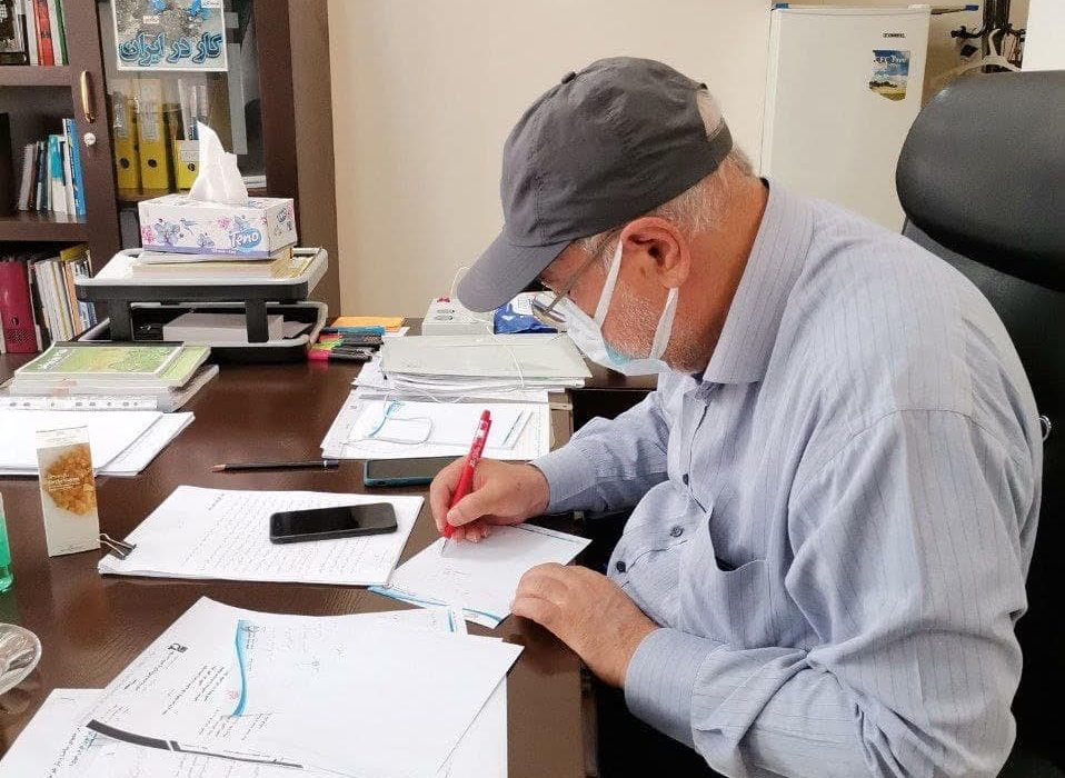 دستکاریها در اقتصاد کشور برای رفع بیکاری نابودکننده بوده و خواهد بود