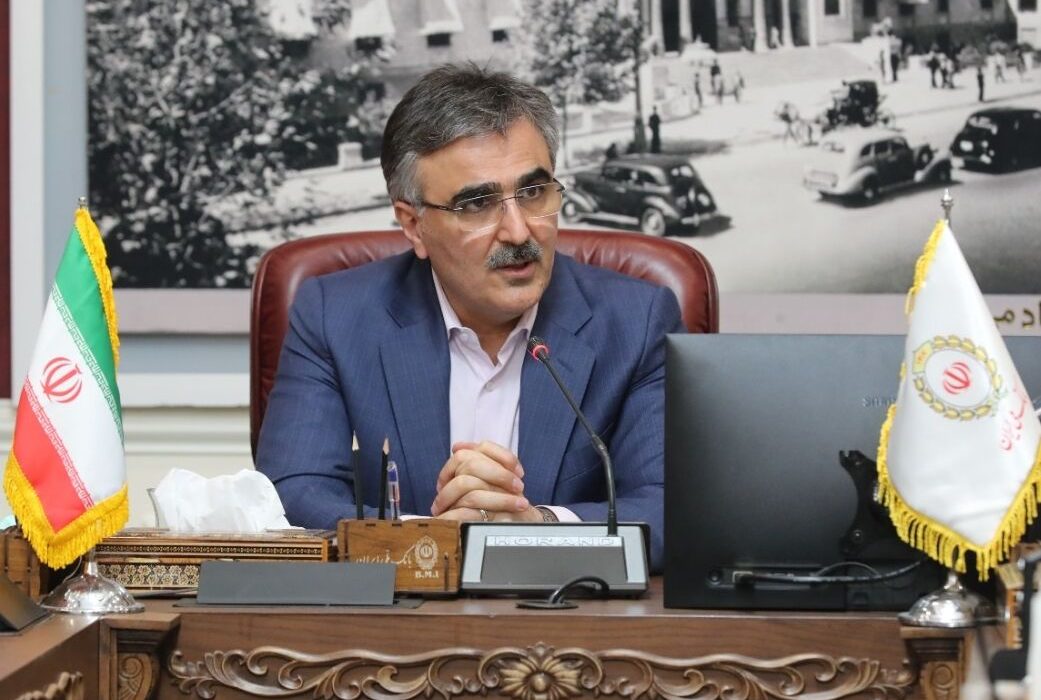 شبکه بانکی از پرداخت وام بدون ضامن حمایت میکند