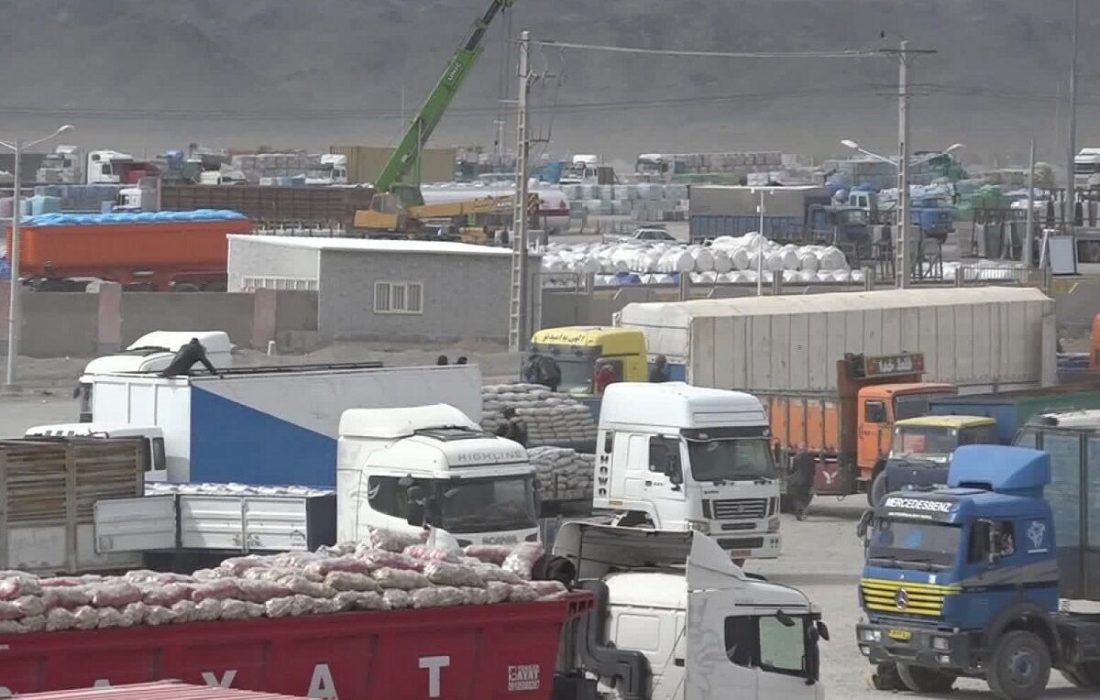 گمرکات خراسان جنوبی بیش از ۷۲۳ میلیون دلار ارزآوری داشت