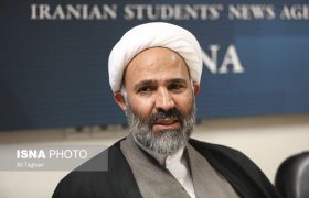 اهدای لوح به کارگران مشکل آنان را حل نمیکند