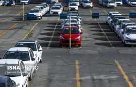 دست دولت برای واردات خودرو باز است