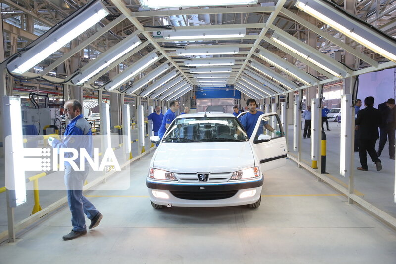 رشد ۳.۱ درصدی تولید خودروسازان بزرگ در ۲ ماهه ۱۴۰۱