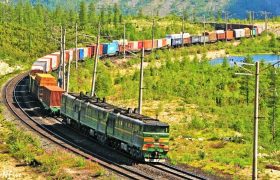 عمده بار ترانزیتی قزاقستان از طریق راه‌آهن سرخس وارد ایران خواهد شد