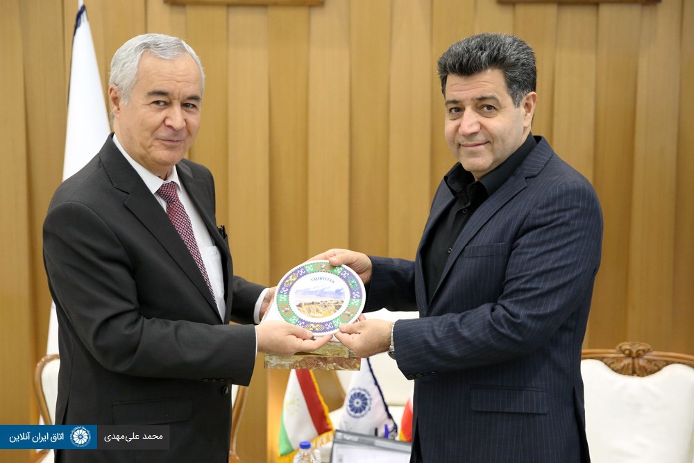 توافقنامه ایجاد مرکز داوری مشترک ایران و تاجیکستان امضا شود