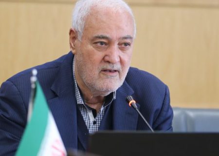 <strong>برندسازی و بازاریابی دو مقوله منفک از هم است</strong>