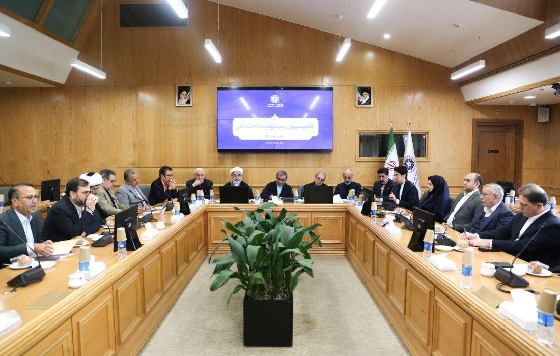 تاکید بر هم‌افزایی دولت و بخش خصوصی برای پایداری اقتصاد در شرایط بحرانی