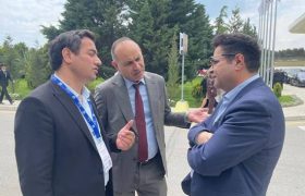 <strong>بازدید هیات ایرانی از نمایشگاه‌های بین‌المللی کشاورزی و صنایع غذایی باکو</strong>
